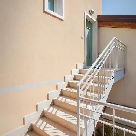 Casa Nadia - 3 Minuti Dall'ospedale شقة *