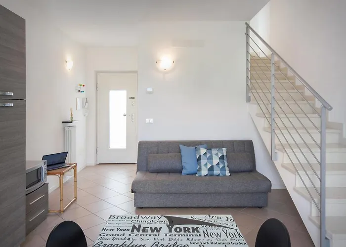 Casa Nadia - 3 Minuti Dall'ospedale Lejlighed *